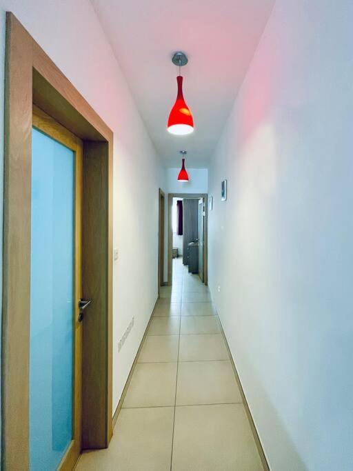 Stylish Modern 4 Paceville Apartment